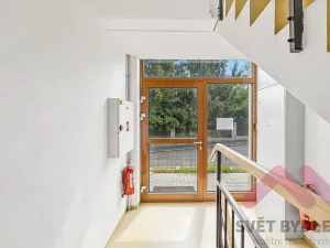 Pronájem bytu 1+kk, Praha - Hloubětín, Pokorného, 34 m2