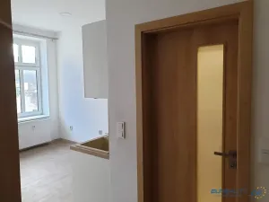 Prodej bytu 1+kk, Náchod, Komenského, 26 m2