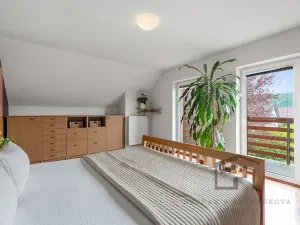 Prodej rodinného domu, Vrané nad Vltavou, Kruhová, 154 m2