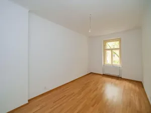 Pronájem bytu 2+kk, Praha - Bubeneč, Kamenická, 52 m2