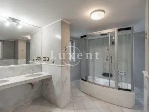Pronájem kanceláře, Praha - Josefov, Pařížská, 210 m2