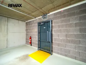 Prodej bytu 4+kk, Praha - Strašnice, Zvěřinova, 92 m2