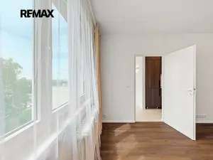 Prodej bytu 3+1, Praha - Zličín, Nedašovská, 80 m2