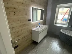 Dražba bytu 4+kk, Broumov, Husova, 80 m2
