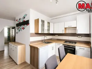 Prodej bytu 2+1, Plzeň, Zábělská, 52 m2