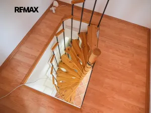 Prodej rodinného domu, Lužice, Lomená, 130 m2