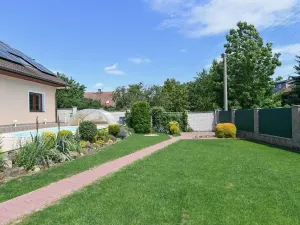 Pronájem rodinného domu, Horoměřice, 350 m2