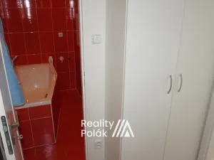 Pronájem bytu 2+kk, Liberec, Burianova, 43 m2