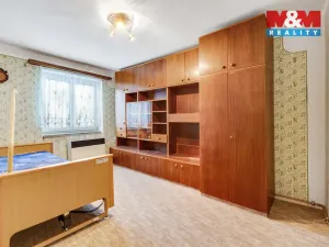 Prodej bytu 3+1, Králův Dvůr, Pod Hájem, 63 m2