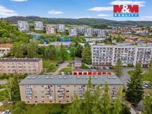 Prodej bytu 3+1, Králův Dvůr, Pod Hájem, 63 m2