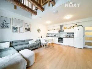 Pronájem bytu 2+kk, Vsetín, Dolní náměstí, 72 m2