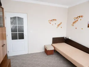 Prodej bytu 3+1, Trutnov, Lnářská, 74 m2