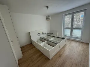 Pronájem bytu 3+1, Praha - Hlubočepy, Výhledová, 80 m2