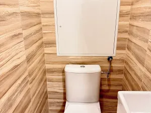 Pronájem bytu 3+1, Praha - Troja, Svídnická, 70 m2