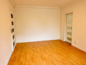 Pronájem bytu 3+1, Praha - Troja, Svídnická, 70 m2