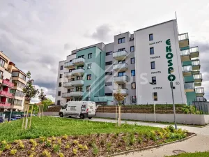 Pronájem bytu 3+kk, Praha - Strašnice, Strančická, 71 m2