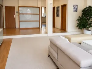 Prodej bytu 5+1, Praha - Bubeneč, 220 m2
