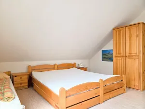 Prodej ubytování, Třinec, Husova, 360 m2