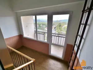 Pronájem bytu 1+1, Ústí nad Labem, Zahradní, 33 m2