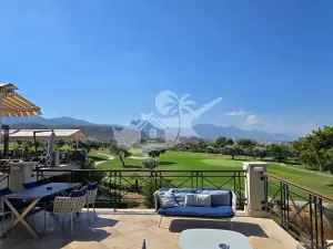 Prodej bytu 1+1, Agios Amvrosios Keryneias, Kypr, 67 m2