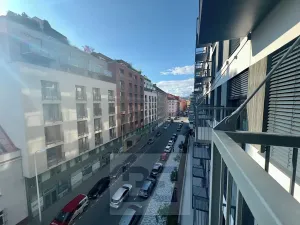 Pronájem bytu 2+kk, Praha - Holešovice, V háji, 58 m2