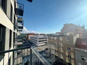 Pronájem bytu 2+kk, Praha - Holešovice, V háji, 58 m2