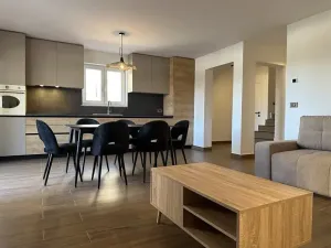 Prodej bytu 3+kk, Umag, Chorvatsko, 93 m2
