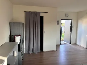 Pronájem kanceláře, Praha - Malešice, Průmyslová, 50 m2