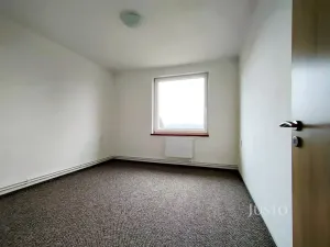 Pronájem bytu 4+1, Přeštěnice, 74 m2