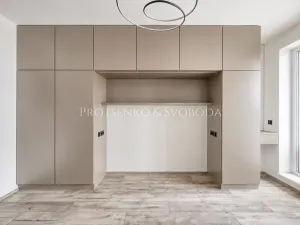 Pronájem bytu 2+kk, Hradec Králové, Průběžná, 58 m2