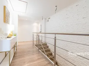 Prodej rodinného domu, Kyselovice, 290 m2