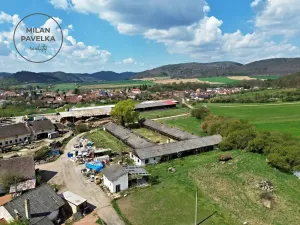 Pronájem komerční, Lomnička, 1462 m2