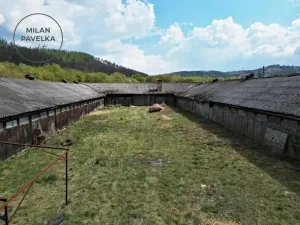 Pronájem komerční, Lomnička, 1462 m2