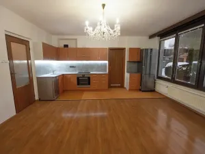 Pronájem bytu 4+kk, Praha, Gončarenkova, 92 m2