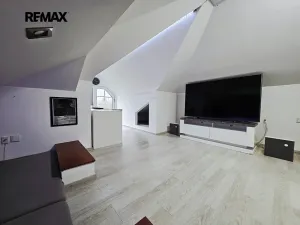 Prodej rodinného domu, Uhy, 147 m2