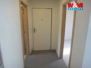 Pronájem bytu 2+kk, Velká Dobrá, Kladenská, 47 m2