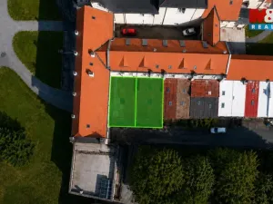 Prodej atypického bytu, Olomouc - Svatý Kopeček, nám. Sadové, 70 m2