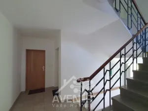 Pronájem bytu 2+kk, Jablonec nad Nisou, U Pošty, 33 m2