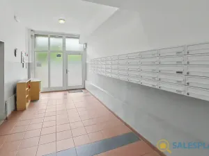 Prodej bytu 2+kk, Praha - Záběhlice, Choceradská, 51 m2