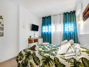 Prodej bytu 3+kk, Calp, Španělsko, 95 m2