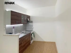 Pronájem bytu 2+kk, Rakovník, Spalova, 42 m2