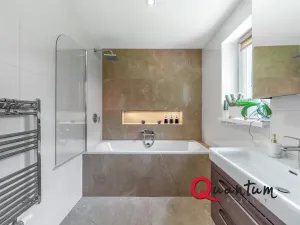Prodej rodinného domu, Praha - Uhříněves, U Nadýmače, 279 m2