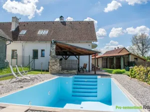 Prodej rodinného domu, Osek, 192 m2
