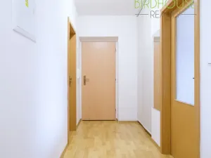 Prodej bytu 2+1, Plzeň - Skvrňany, Waltrova, 72 m2