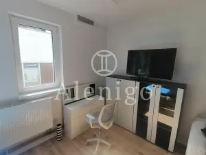 Pronájem kanceláře, Praha - Háje, Matúškova, 110 m2