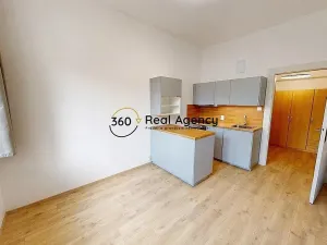 Pronájem bytu 2+kk, Praha - Nusle, V zálomu, 46 m2