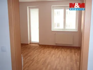 Pronájem bytu 1+kk, Strakonice, Jezerní, 31 m2