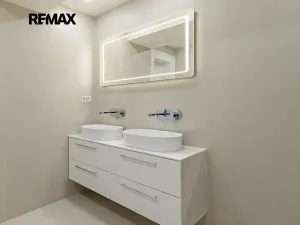 Prodej bytu 3+kk, Praha - Karlín, Peckova, 116 m2