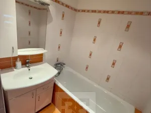Pronájem bytu 3+kk, Kladno, Švýcarská, 76 m2