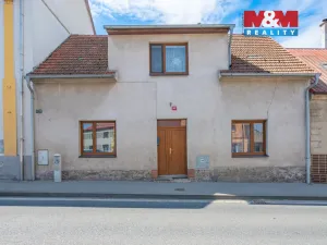 Prodej rodinného domu, Zásmuky, Kmochovo nám., 120 m2